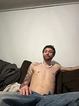 Stillhard8925