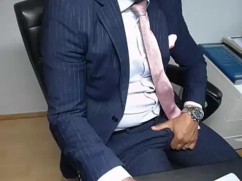 Suit_Master