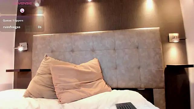 Sweet_Chloe18