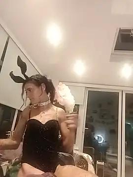 Tannedtattooed69