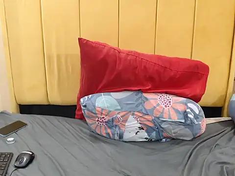 ThickCreamyX