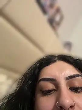 ThickerThanYoBitch