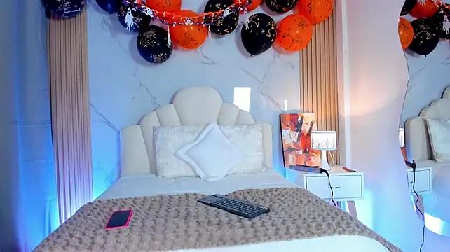 Tiifanny_Petite