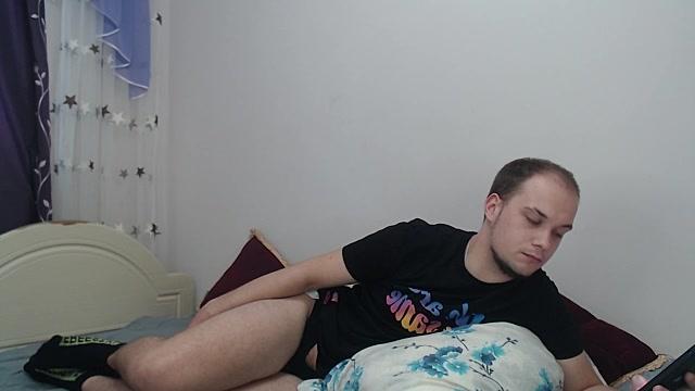 Tom__Norton