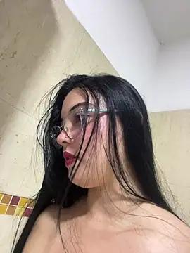 Valeria_allurin