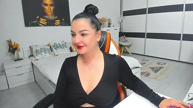 VanillaDolly