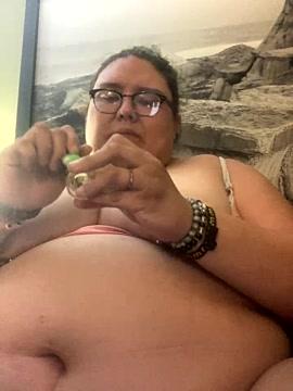 Yogirlredafreak