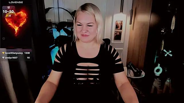 YolandaKiss