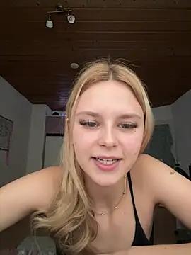 YoungGermanKiki18