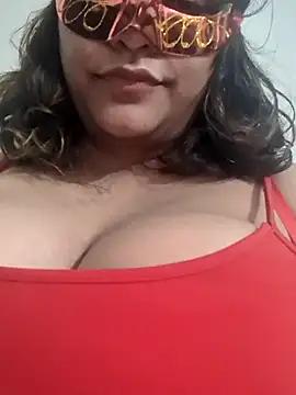 YummyBrownieBoobie