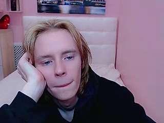 _Angelo__