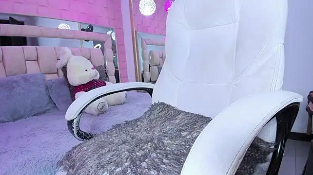 _laaura_