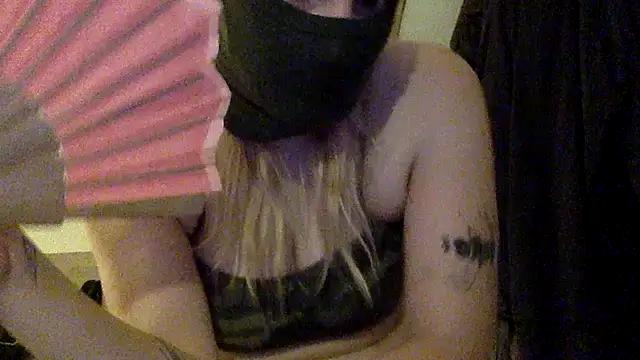 _sluty__geek__
