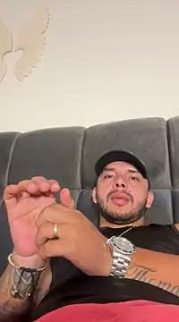aaron-777