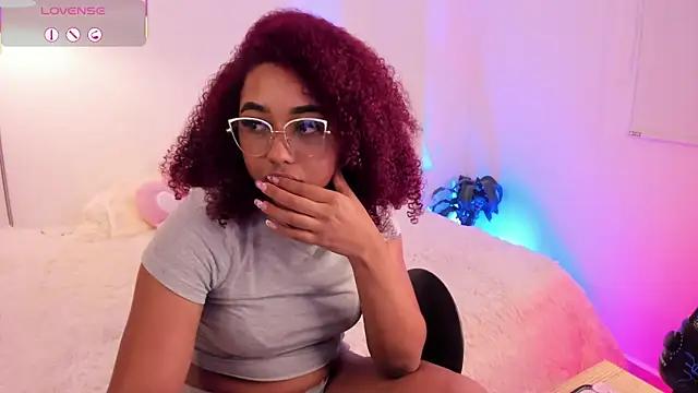 aisharose_