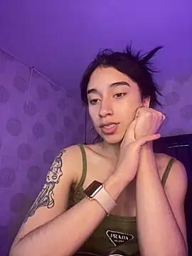 alahia_pink