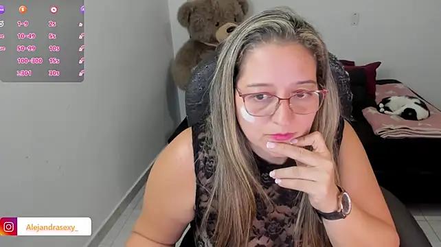 alejandra_milf_