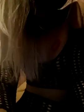 amira23
