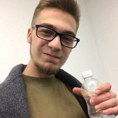 andriy78252