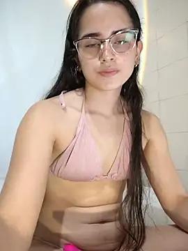 angelica_dymond