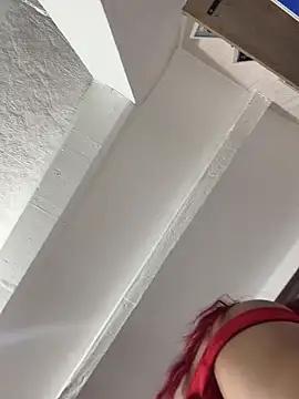 ari_sexy1