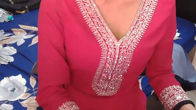 avika_