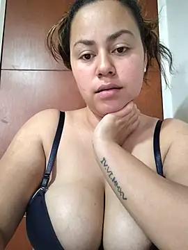 camila-titis