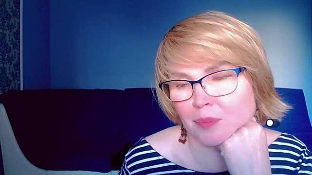 cheeky_helen