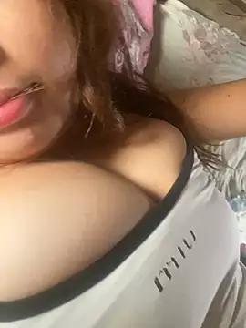 chichi7557