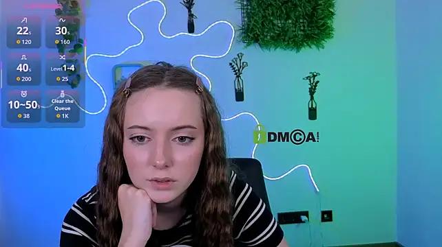 chloe_ley