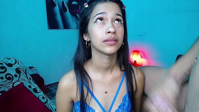 couple_lady2025
