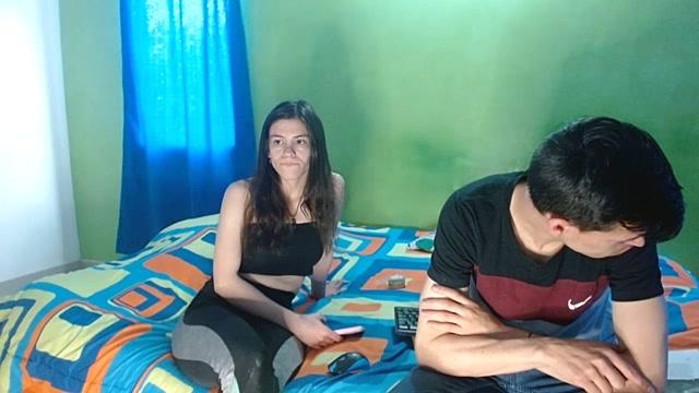 couplehorny22