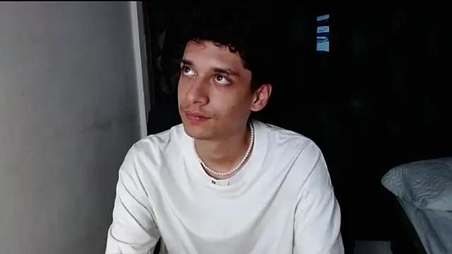 curly_dark69