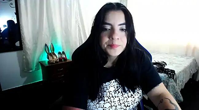 dark_mia12