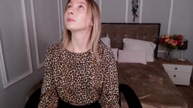 eliza_dixxon