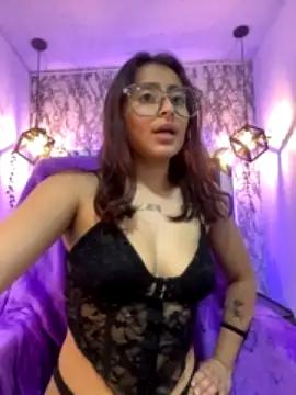 emilly_simons