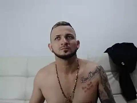 enrique_hot5