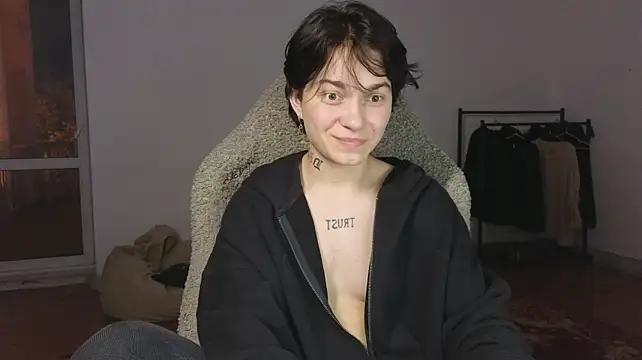 esajukyy