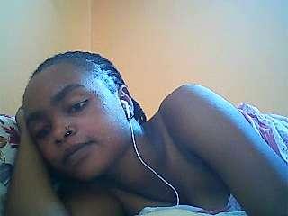 freakyebonie
