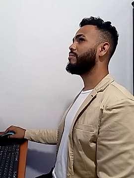 harris_valentino