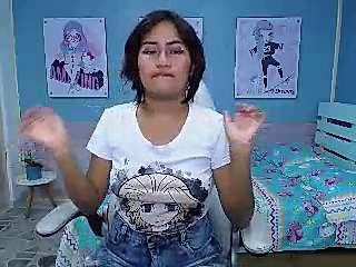 hecate_shy