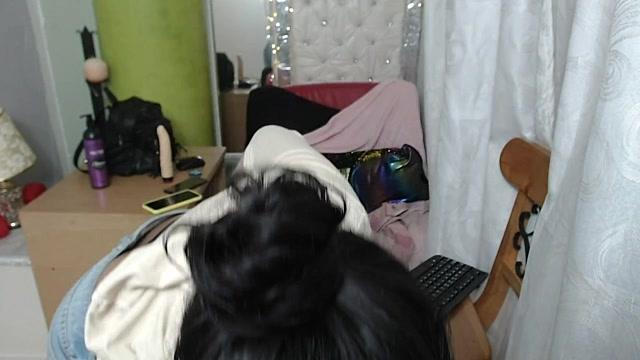 holly_fox_