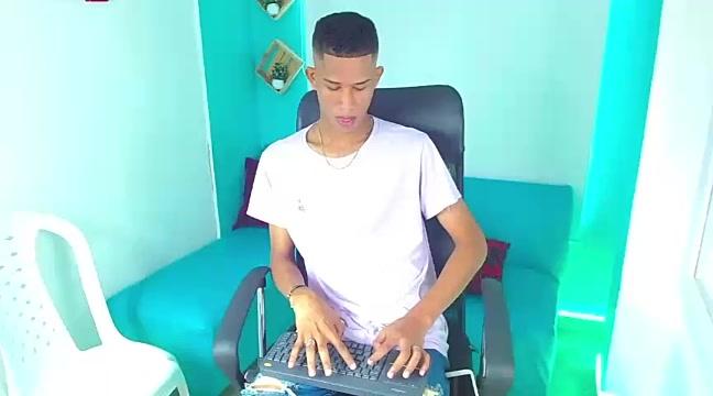 jey_alvin