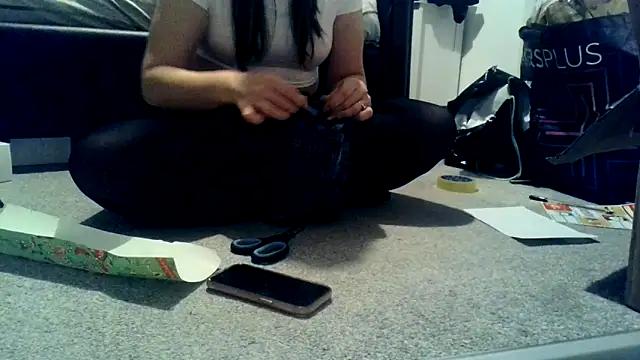 kinkytoes19