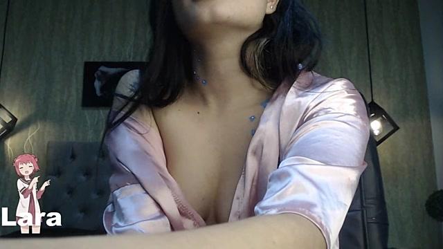 lara_torrez
