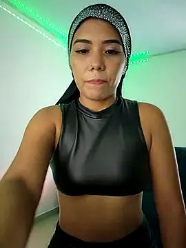 leila-ademuz28