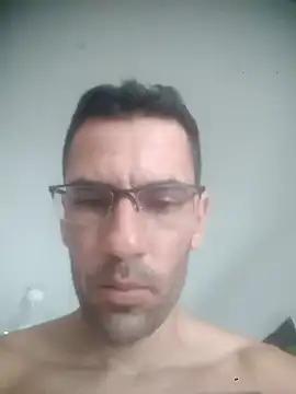 leleo8