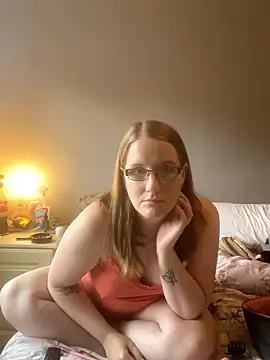 lizziewhitee