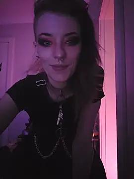 lonely_Cosplay_chick