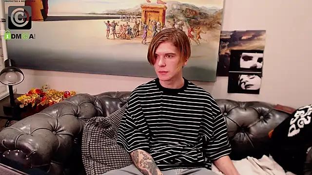 lovelylittlehelll_